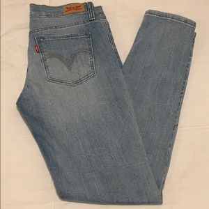 Levi’s 524 Skinny